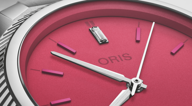 Oris ProPilot x Miss Piggy